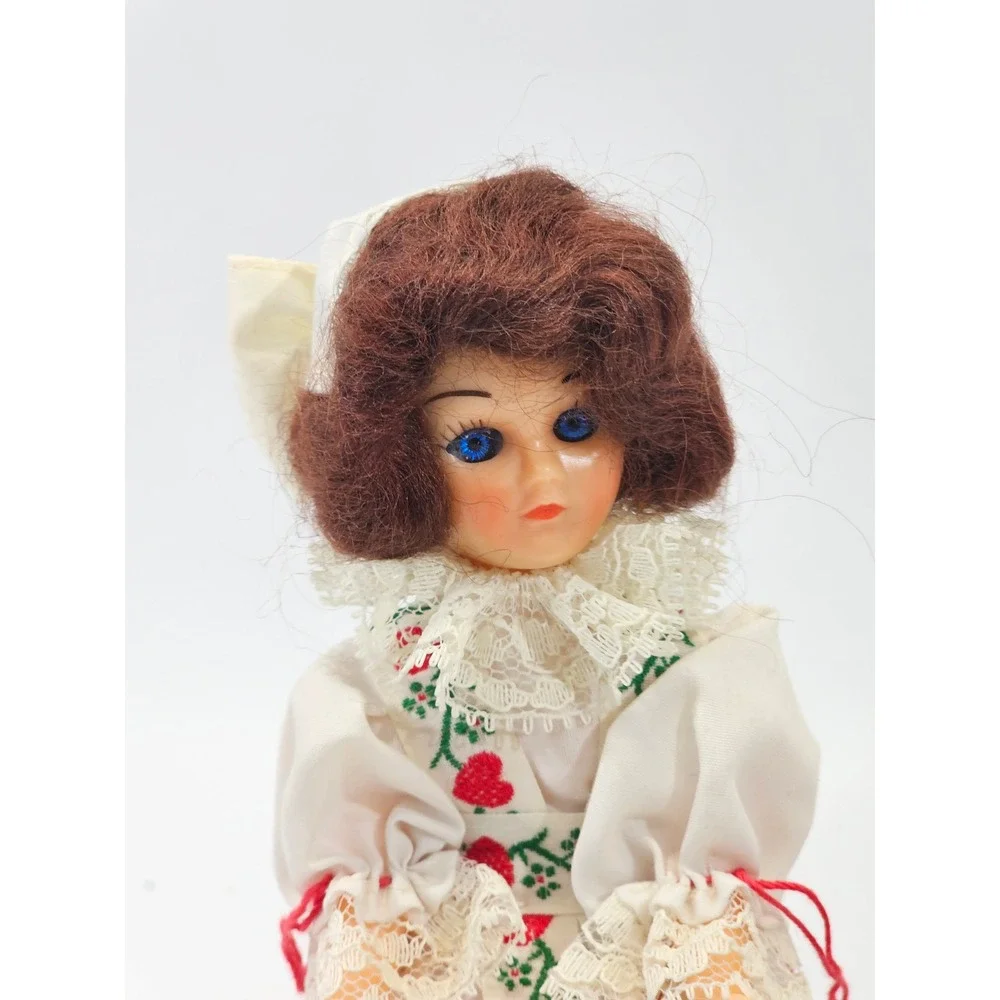 VINTAGE Folk International Costume‎ Souvenir Doll Display Collectible Antique 7